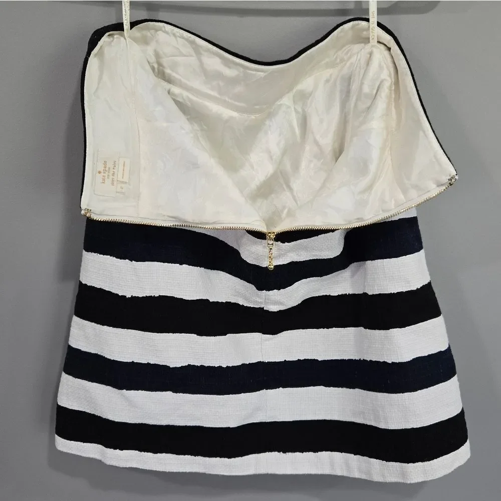 🐢 Kate Spade Skirt The Rules! Black white and navy lined skirt.  Size 2.